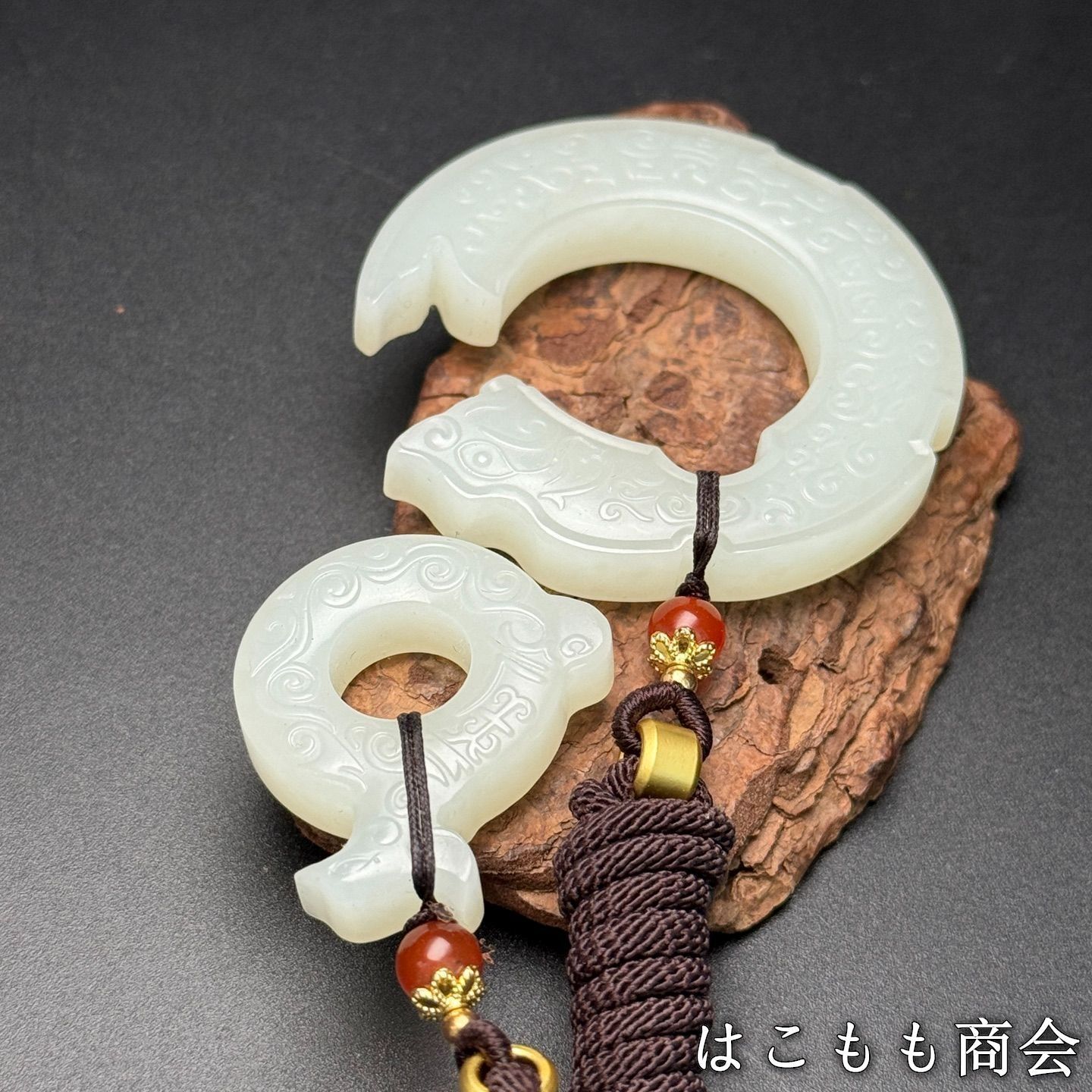 和田玉細密彫