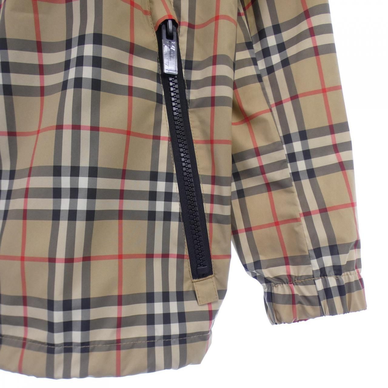 バーバリー BURBERRY