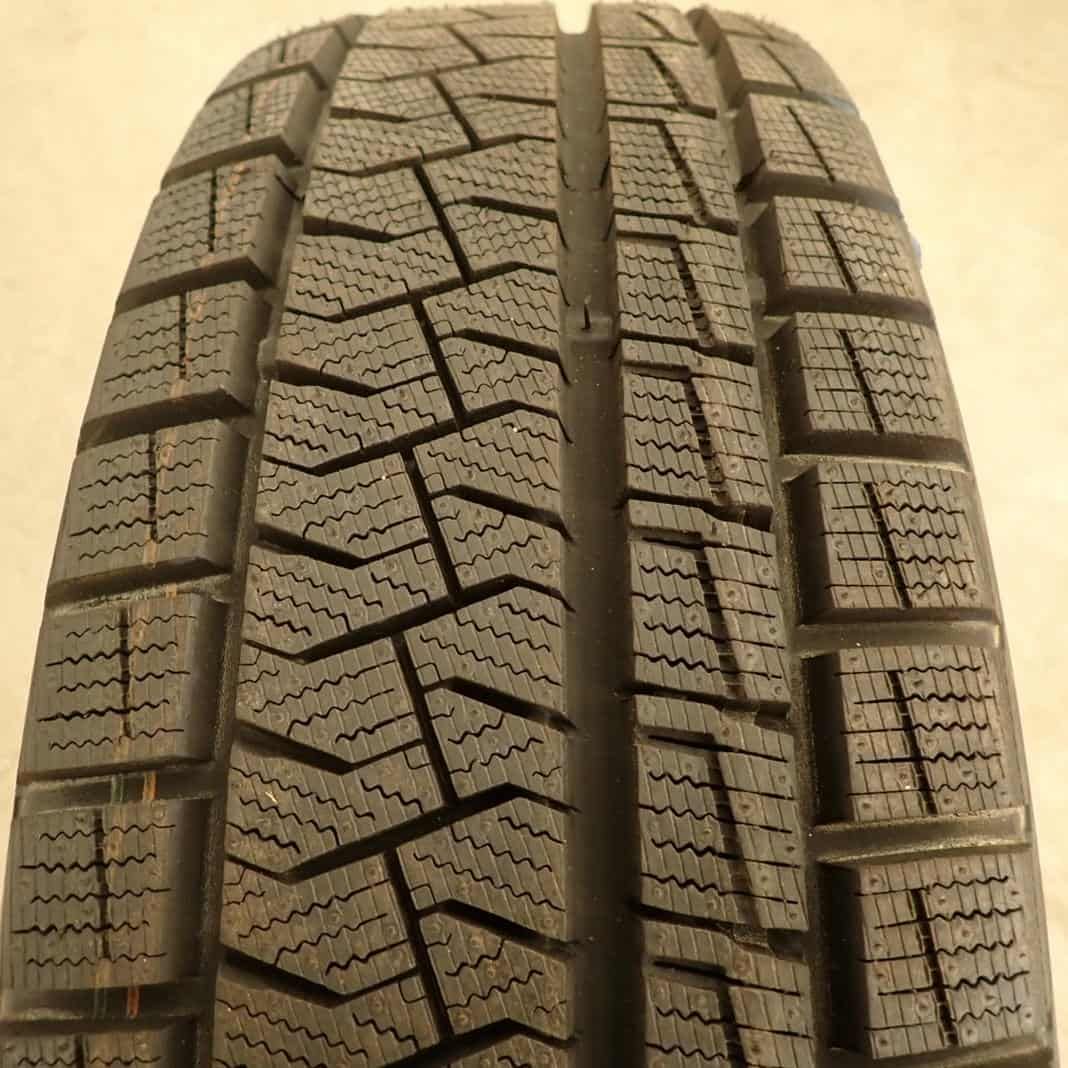 【新品タイヤ】エクシーダー アイスアシンメトリコ＋ 195/65R15 楽天市場】ice asimmetrico 195 65r15の通販