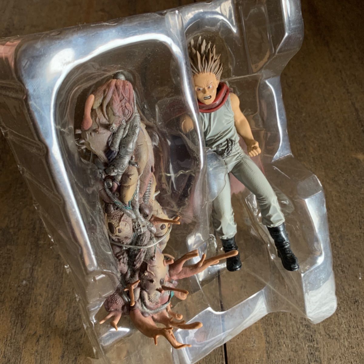 Akira フィギュア McFarlane Toys 鉄雄 Amazon.co.jp: 2set AKIRA アキラ マクファーレントイズ
