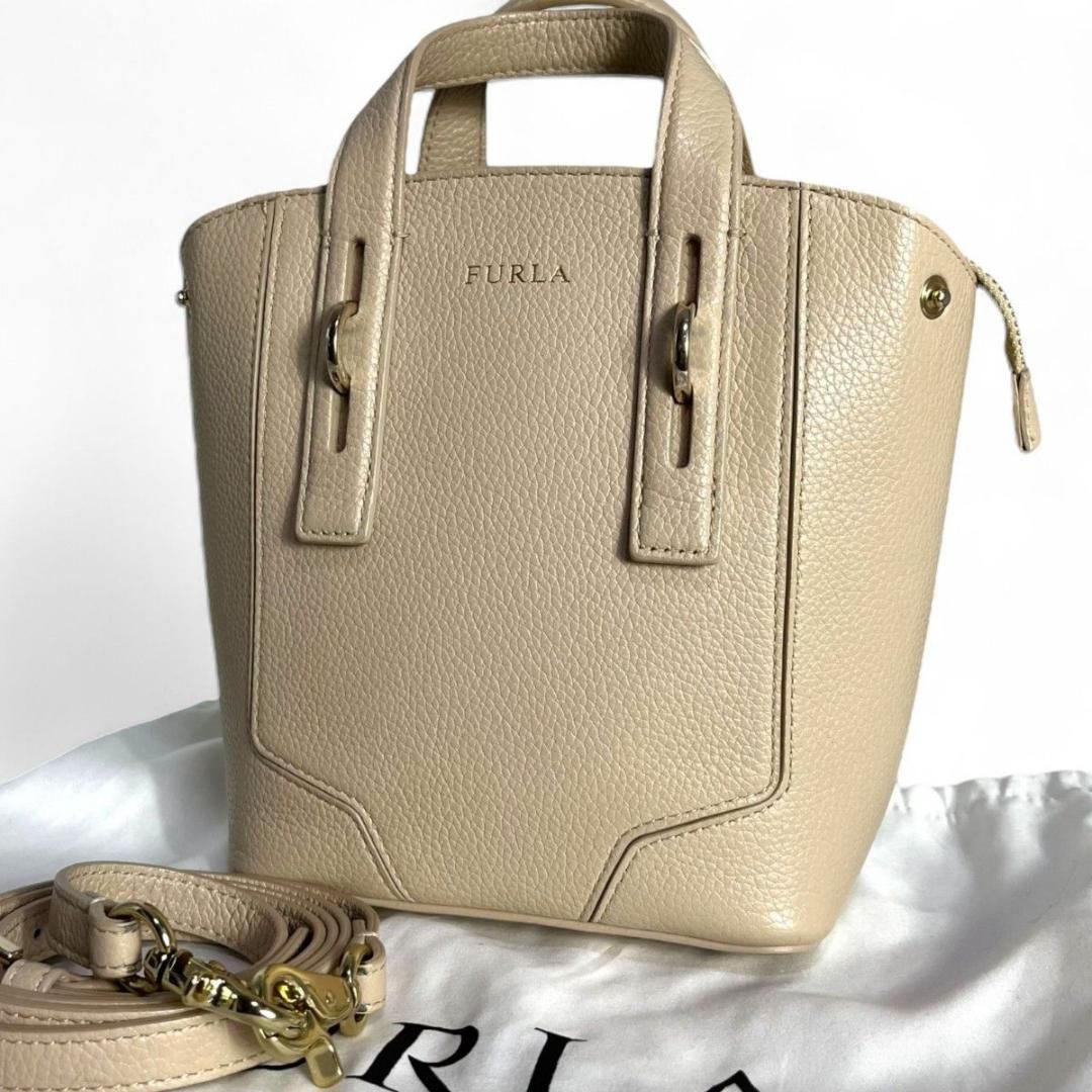 美品 FURLA フルラ 2way ショルダーバッグ PERLA MINI ペルラ