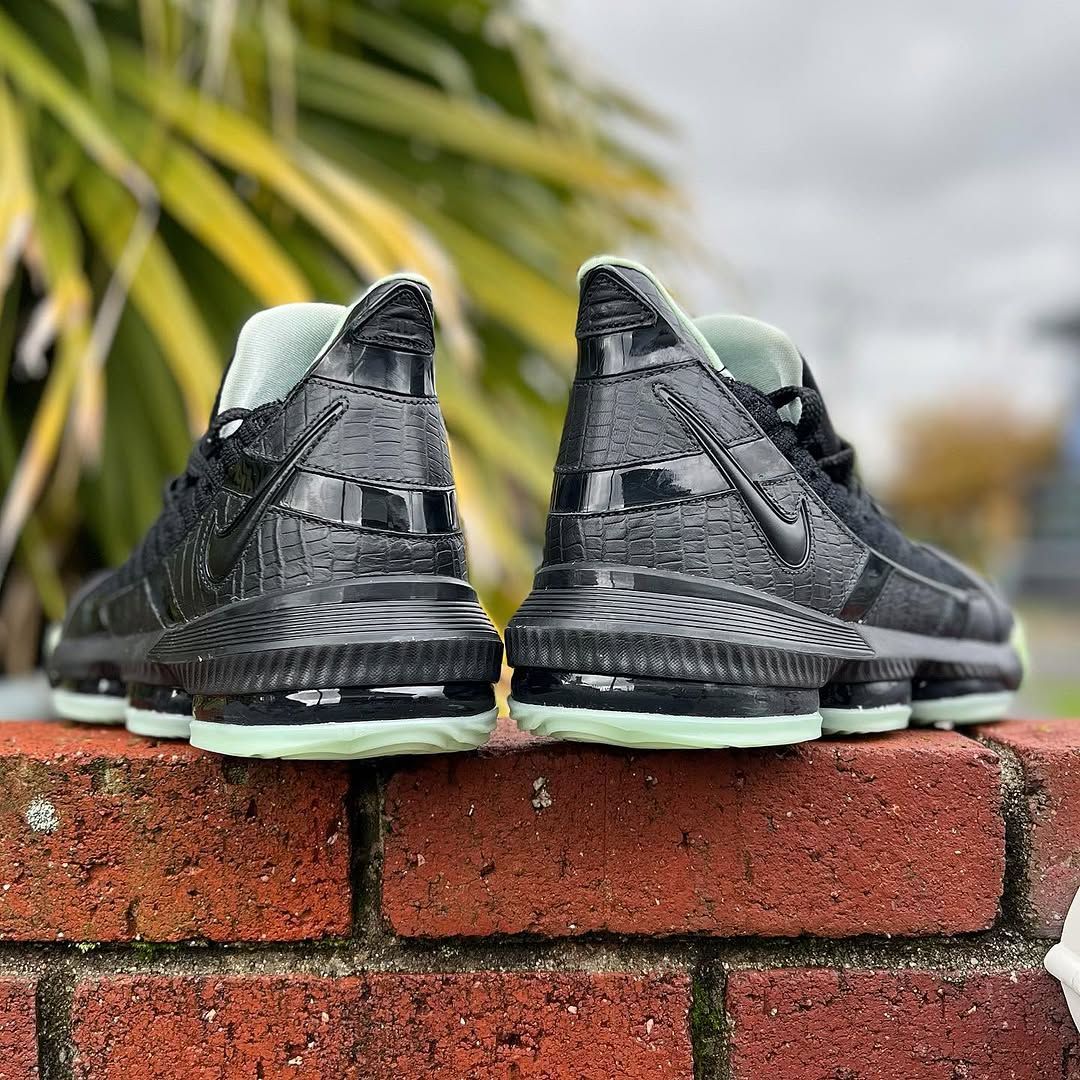 Nike LeBron 16 lPROMISE 25cm バスケットシューズ箱付 中古・古着通販】NIKE (ナイキ) NIKE(ナイキ) バスケットボール