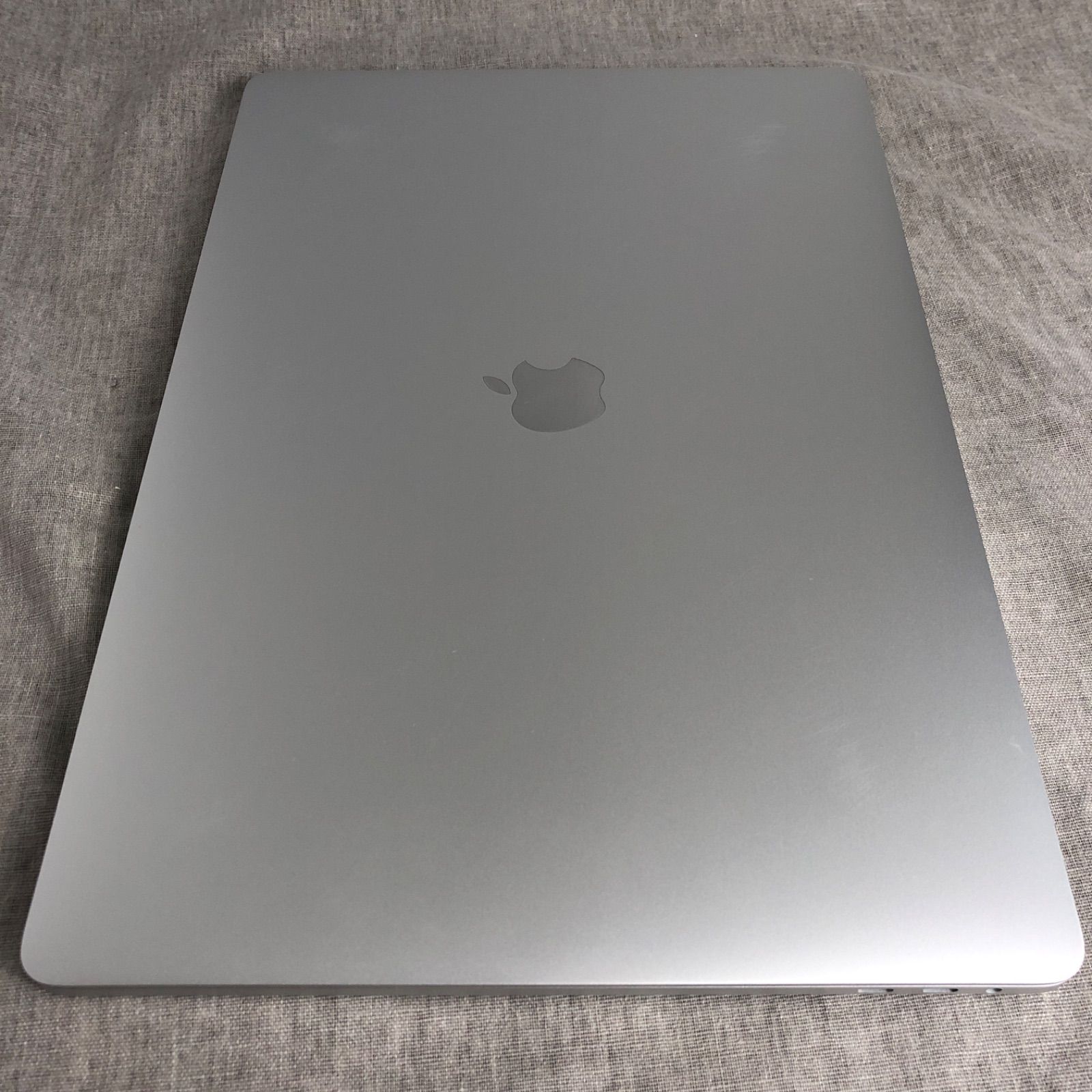 本体のみ】Apple MacBook Pro (16インチ， 2019)【Touch Bar・i7