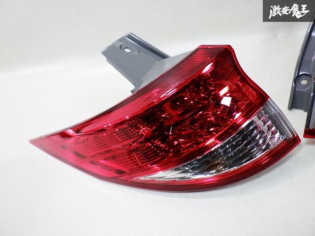 トヨタ 純正 ACR50W 50 エスティマ アエラス 中期 後期 LED