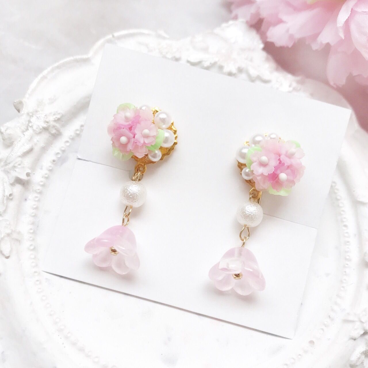 ハンドメイド❀桜イヤリング❀ - イヤリング・ノンホールピアス