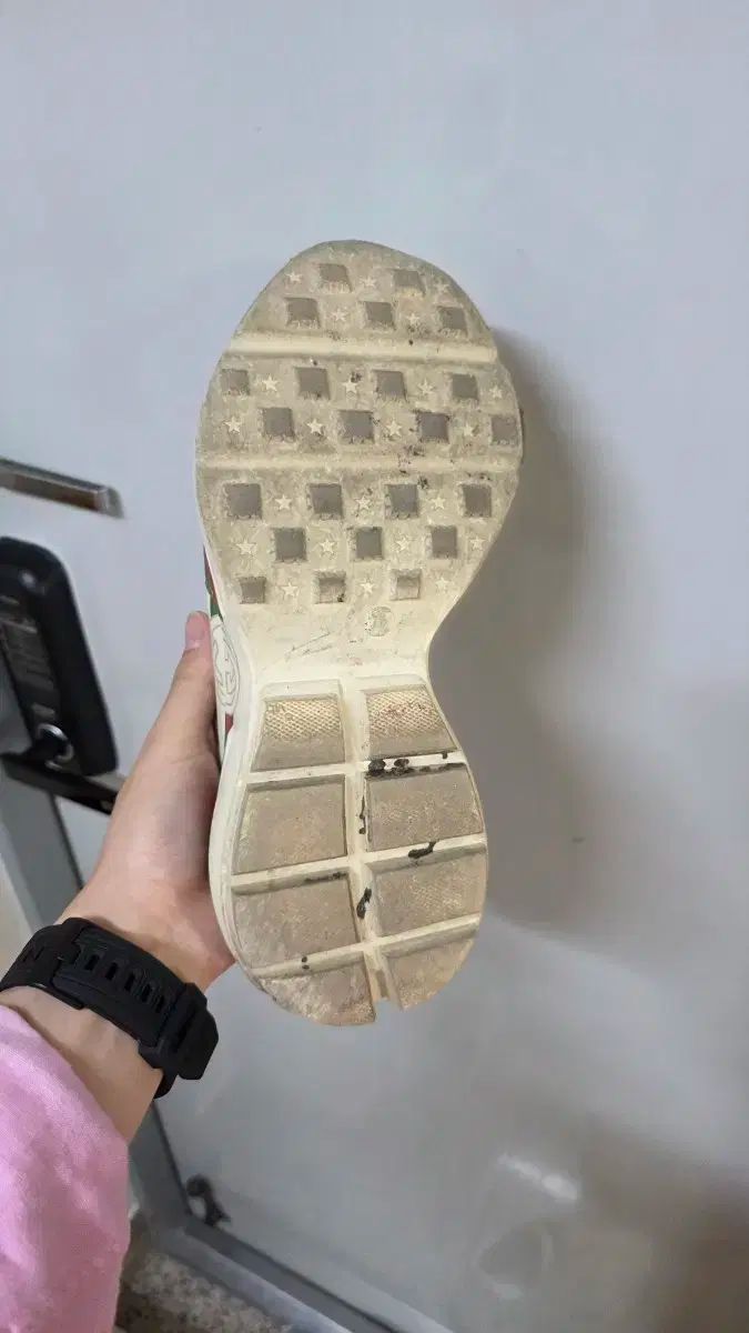 ●