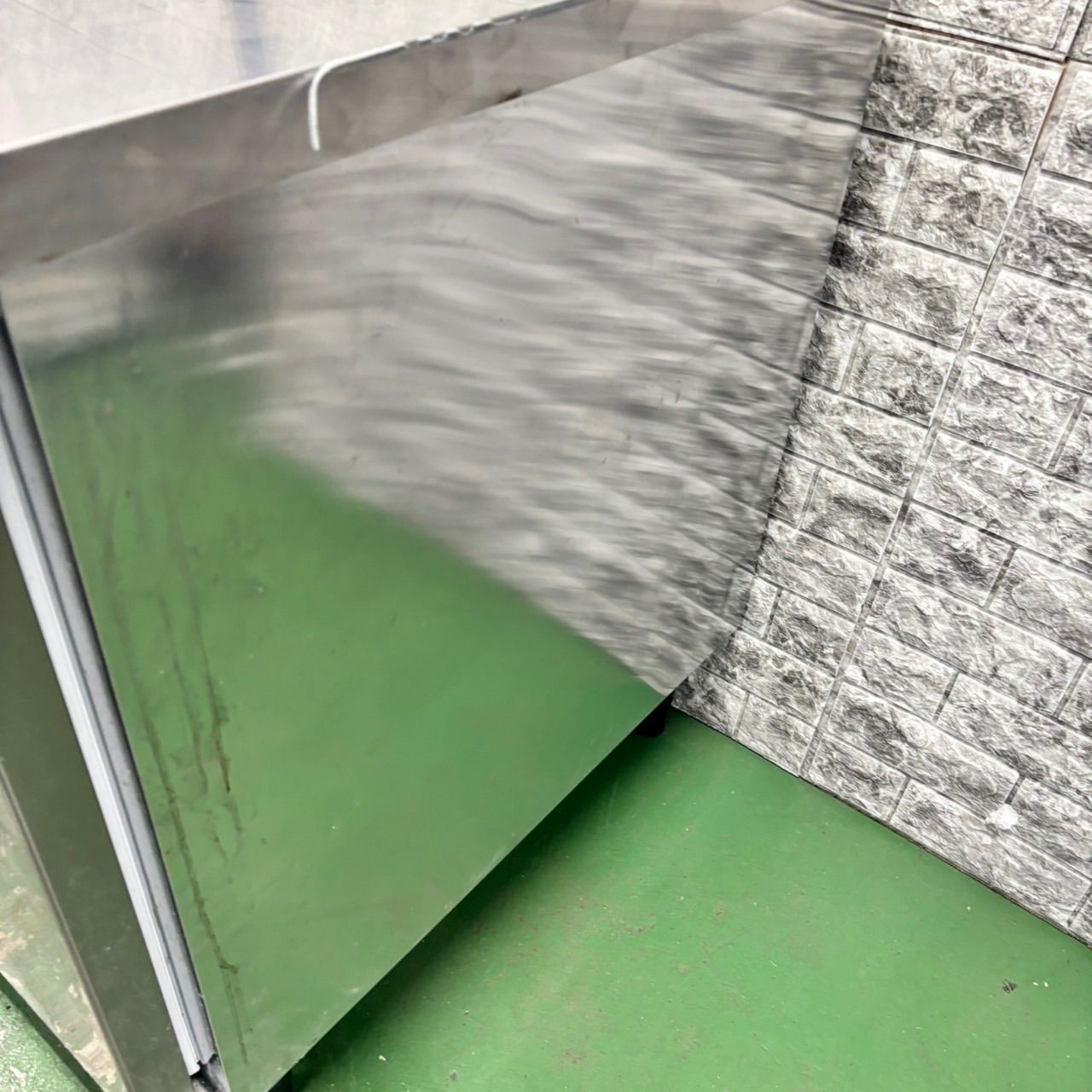 テーブル形 冷凍庫