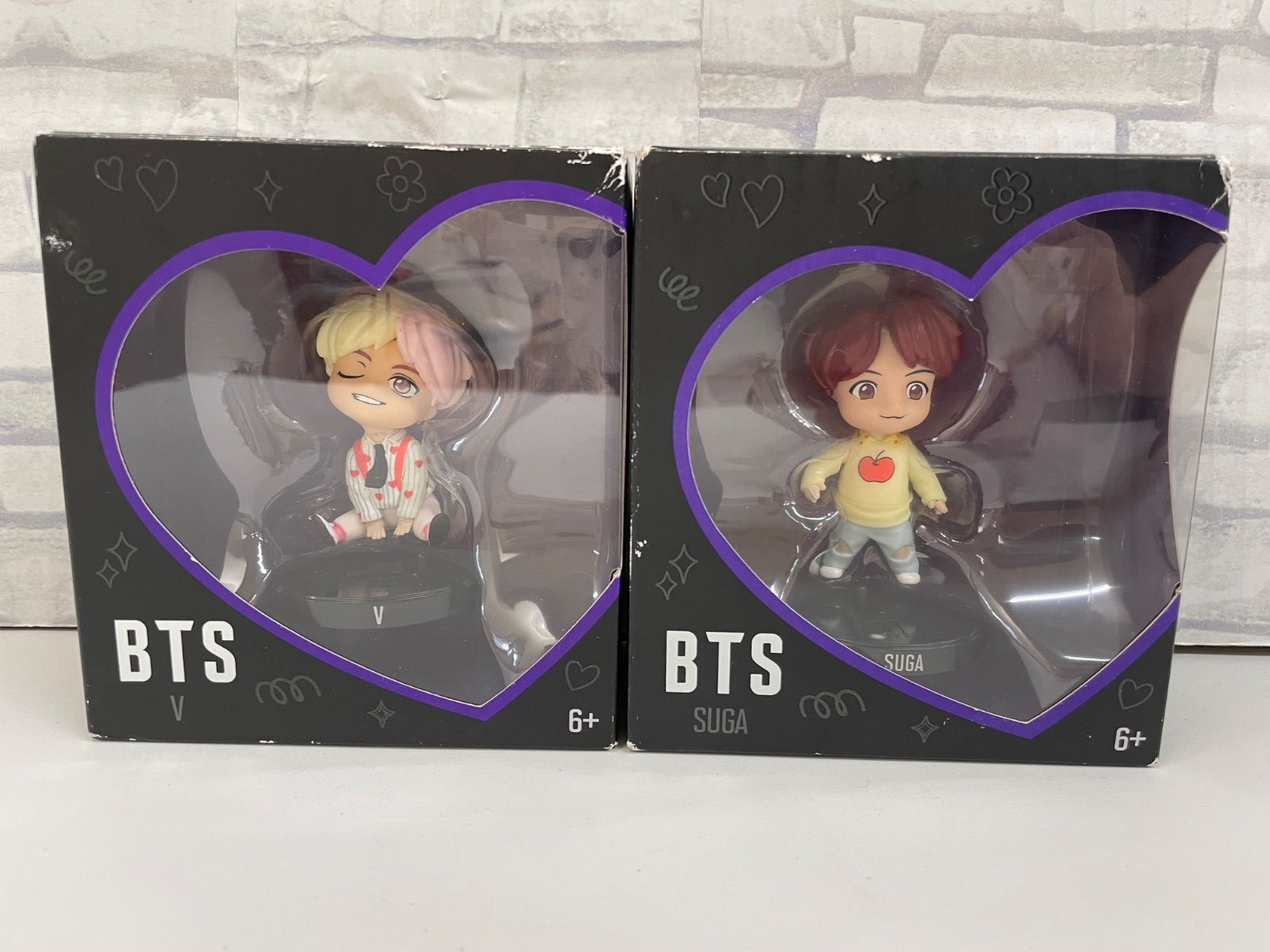魅力の I4-30】◇ BTS ミニドール SUGA & V フィギュア マテル クリアファイル