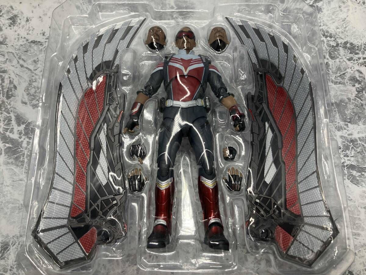 売り値下 S.H.Figuarts ファルコンとウィンターソルジャーセット