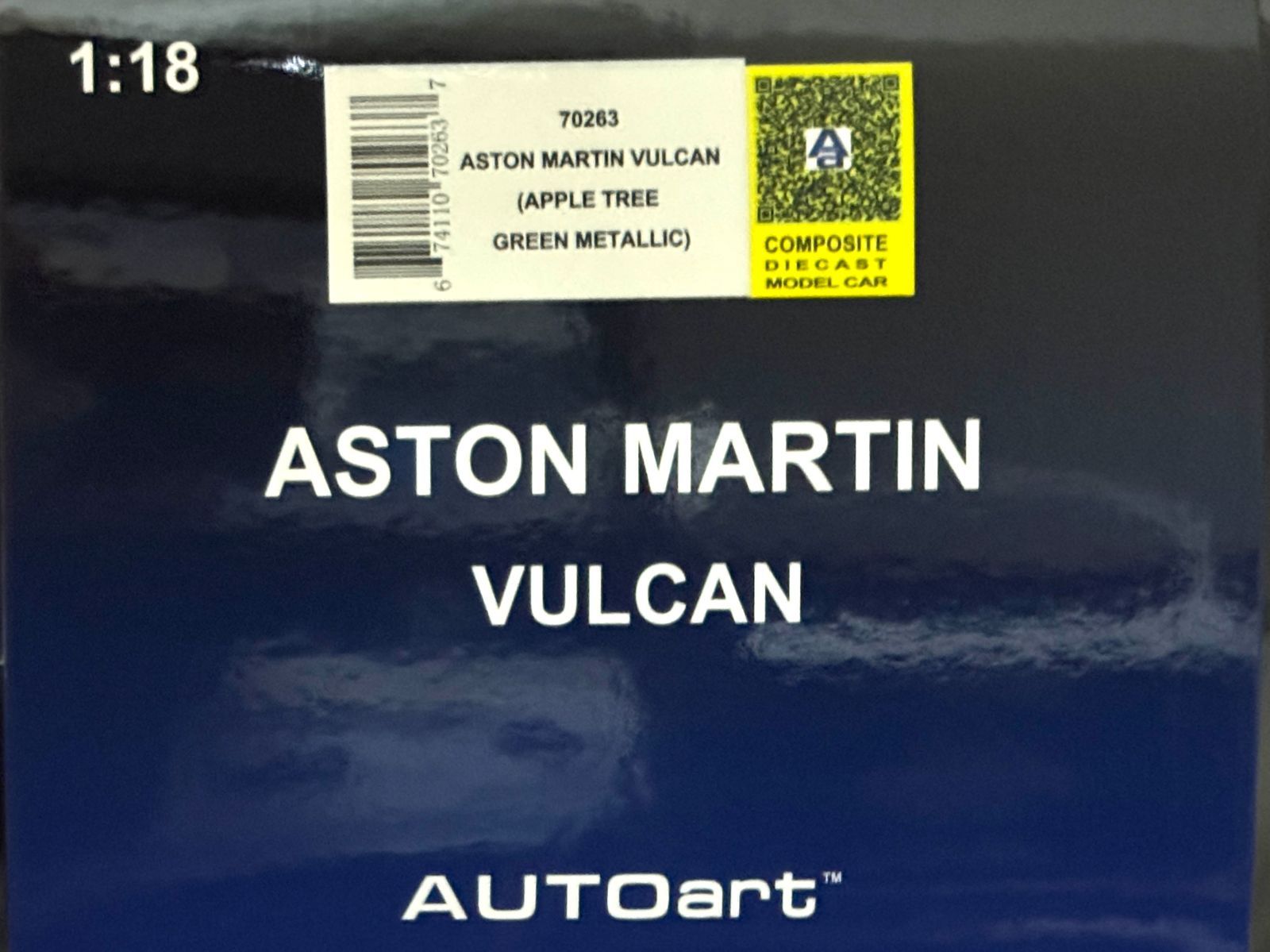 オートアート 1 18 アストンマーチン ヴァルカン メタリック グリーン 70263 AUTOart Aston Martin Vulcan Apple Tree Green Metallic 1 18