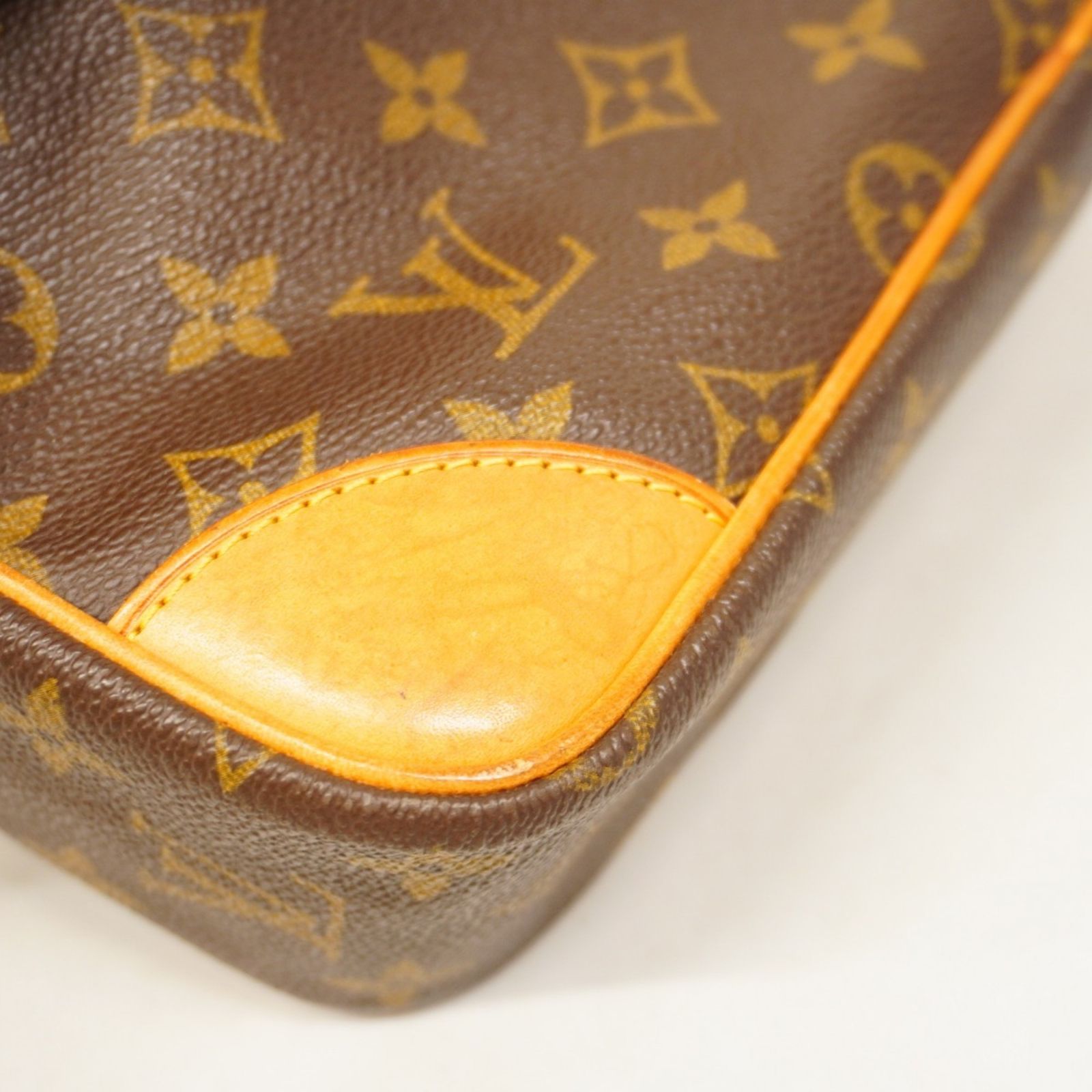 ルイ・ヴィトン(Louis Vuitton) ルイ・ヴィトン クラッチバッグ