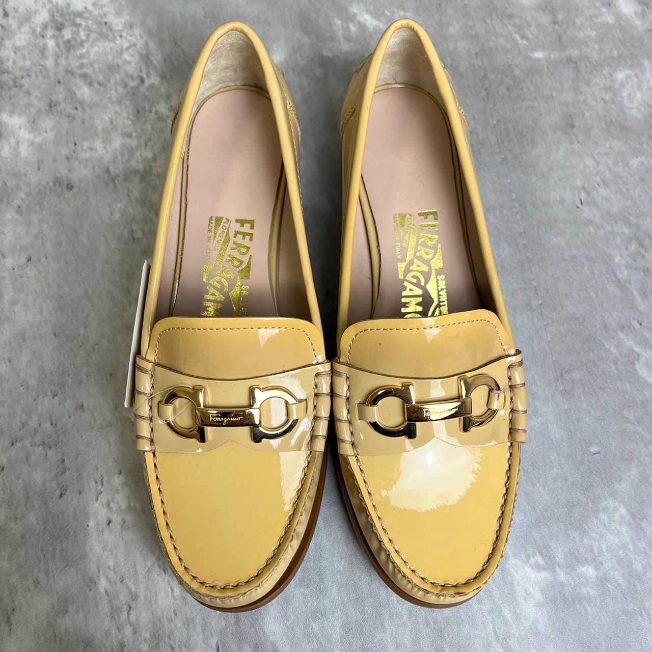 ✨良品✨ Salvatore Ferragamo サルヴァトーレフェラガモ ローファー 