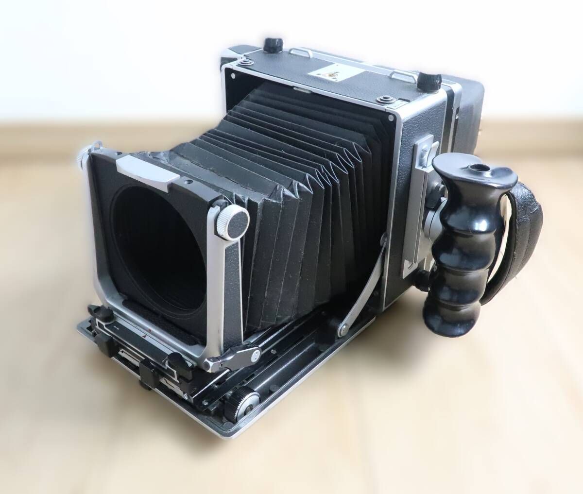 Linhof 4x5判の大型カメラMaster Technika開封未使用品 Linhof 4x5 Master Technika 50th Anniversary Camera