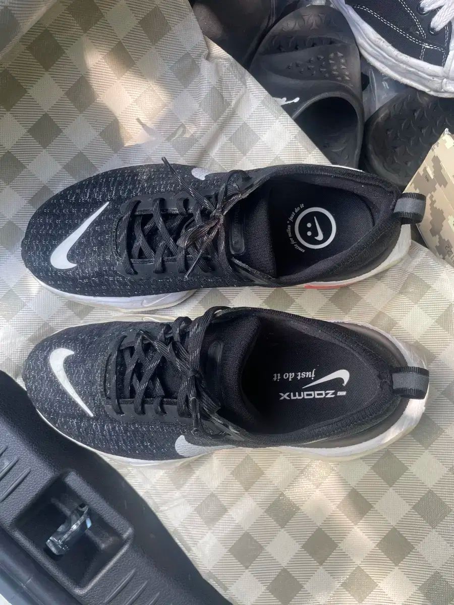 NIKE ナイキ