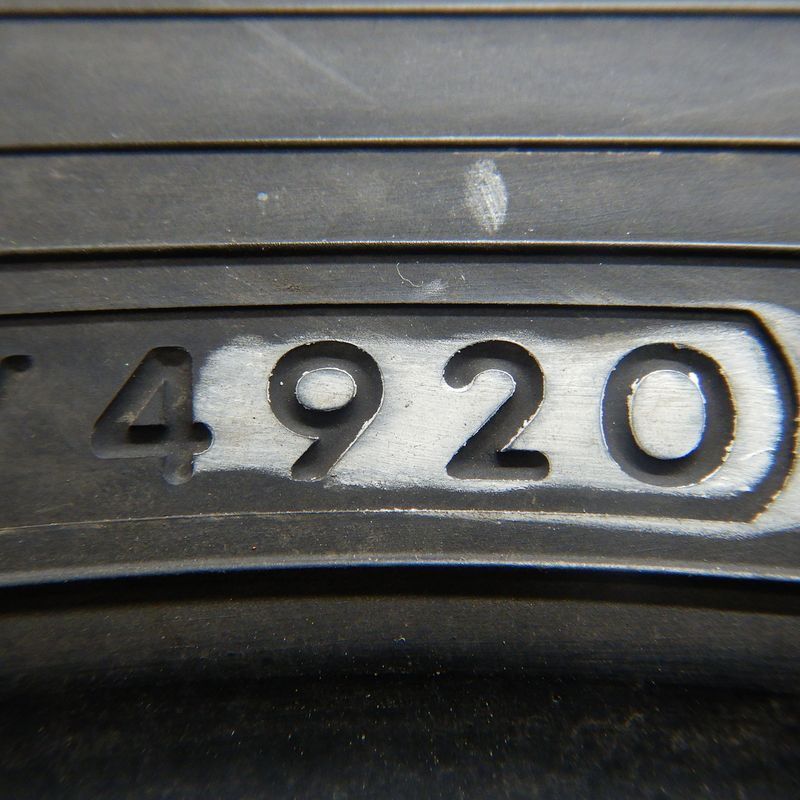 新作もいち早くお手元に！ 195|65R16 YOKOHAMA iceGUARD 6 IG60 4本 スタッドレスタイヤ ヨコハマ アイスガード６ IG60 アテンザスポーツ アテンザスポーツワゴン アテンザセダン ライズ テリオスキッド など タイヤ 16インチ 天然素材