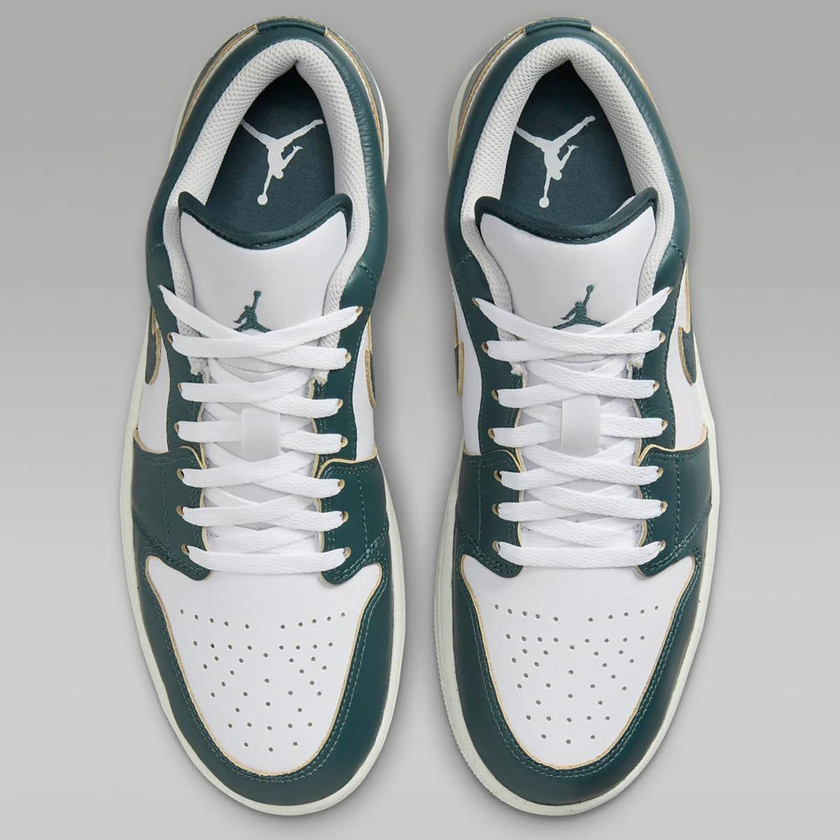 AIR JORDAN