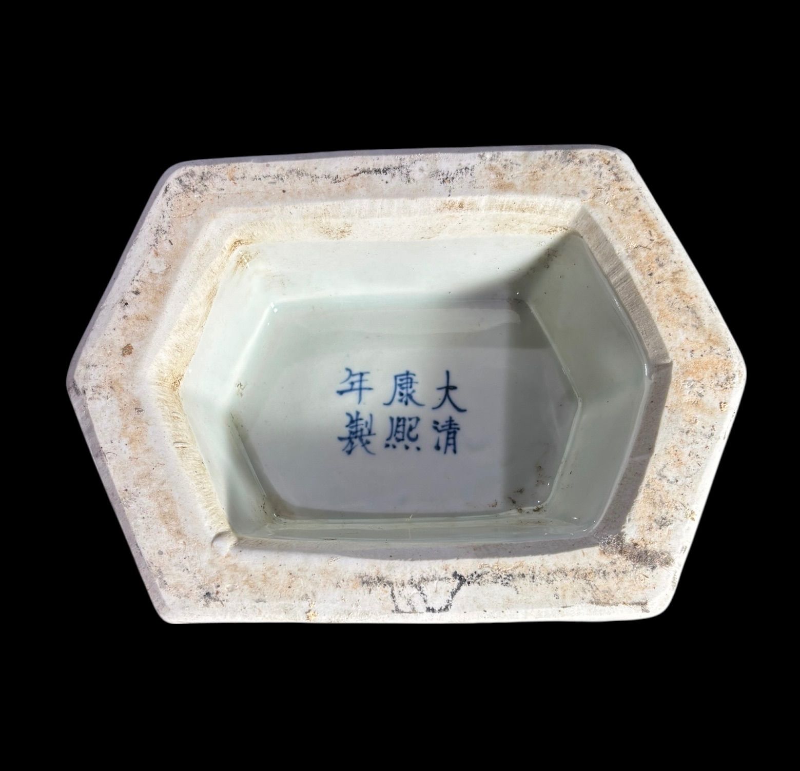 中国現地買入 壺 大清康熙年製 青白磁 山水風景図 中国雑貨 染付
