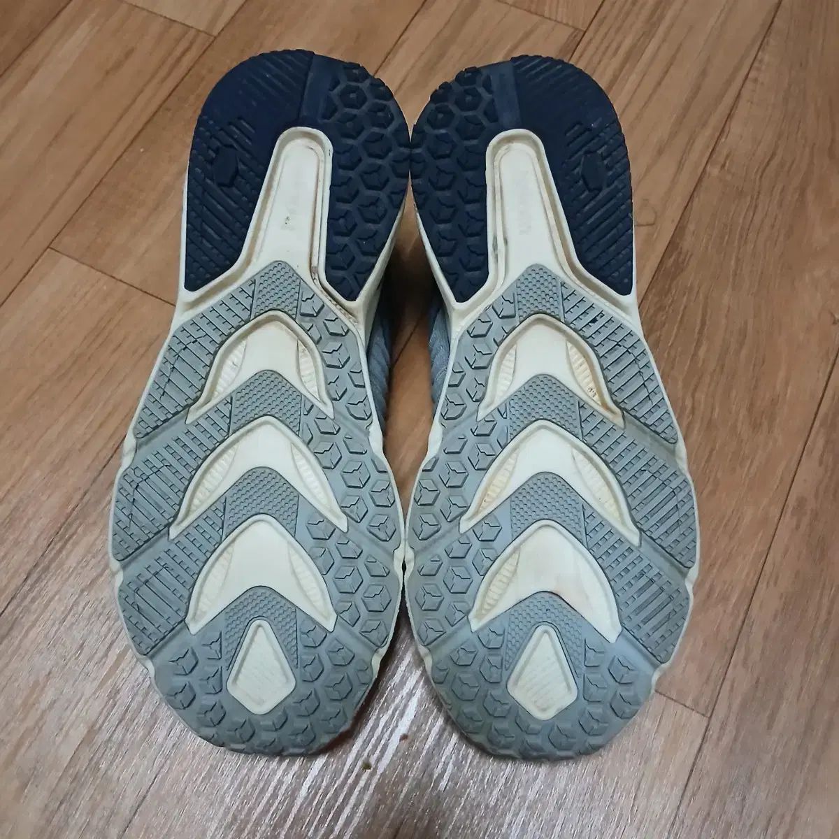 EIDER トレッキング スニーカー 260サイズ OLIVEOS_COM_TR