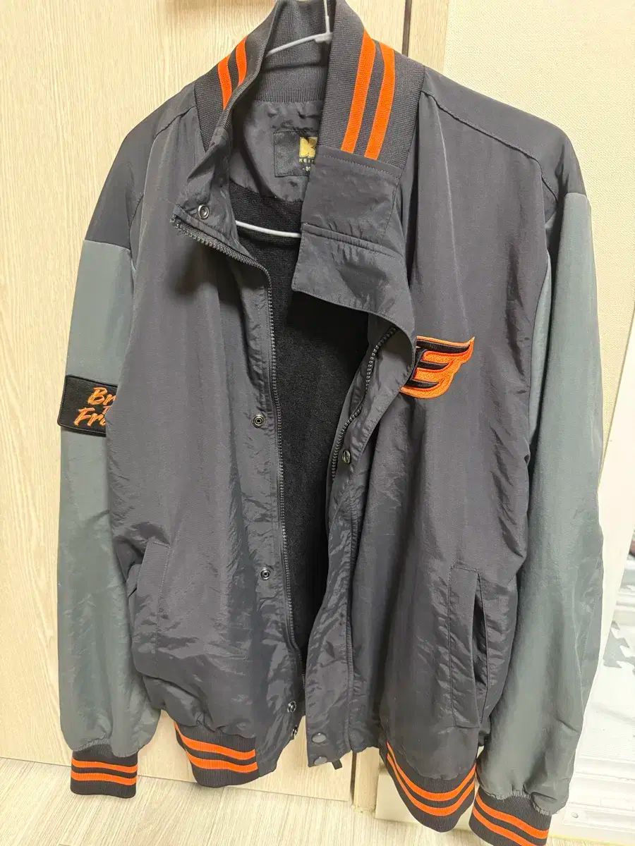 イーグルス ジャケット