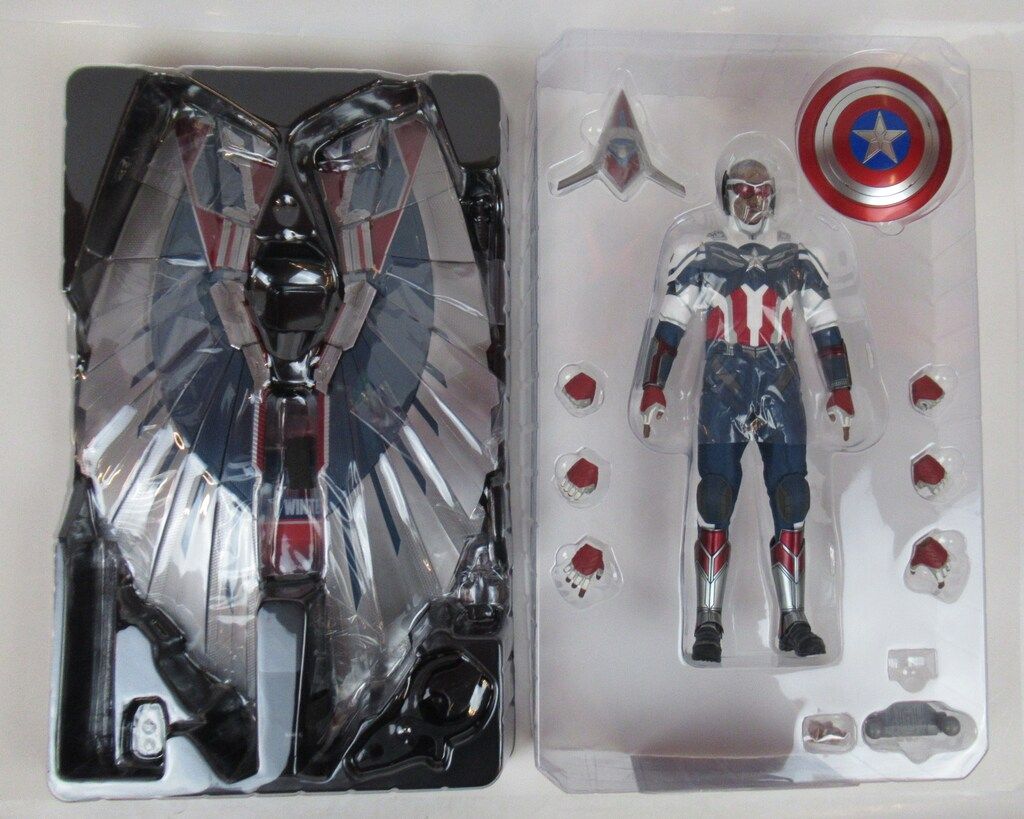 ホットトイズ キャプテンアメリカ ファルコン サム marvel マーベル