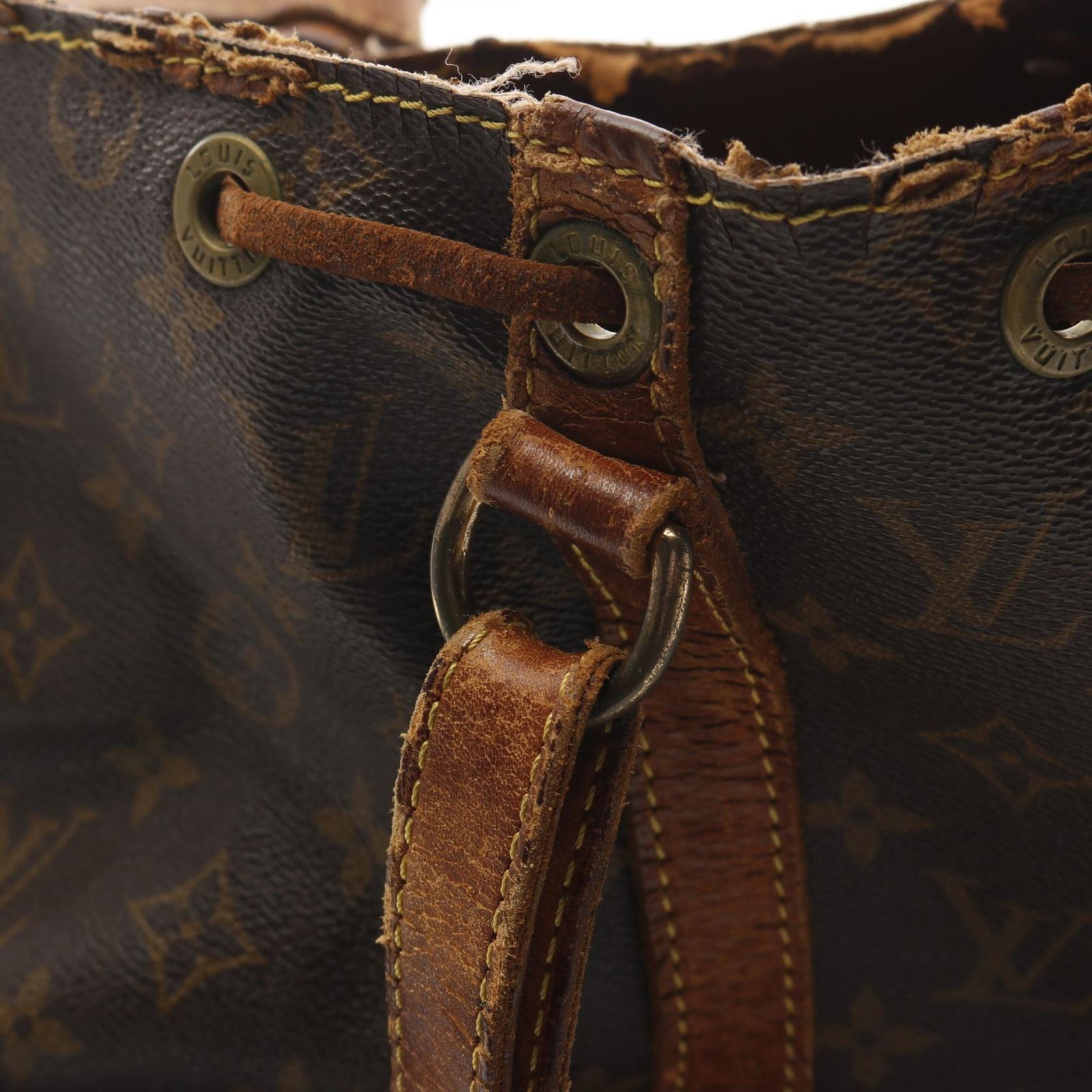 VUITTON