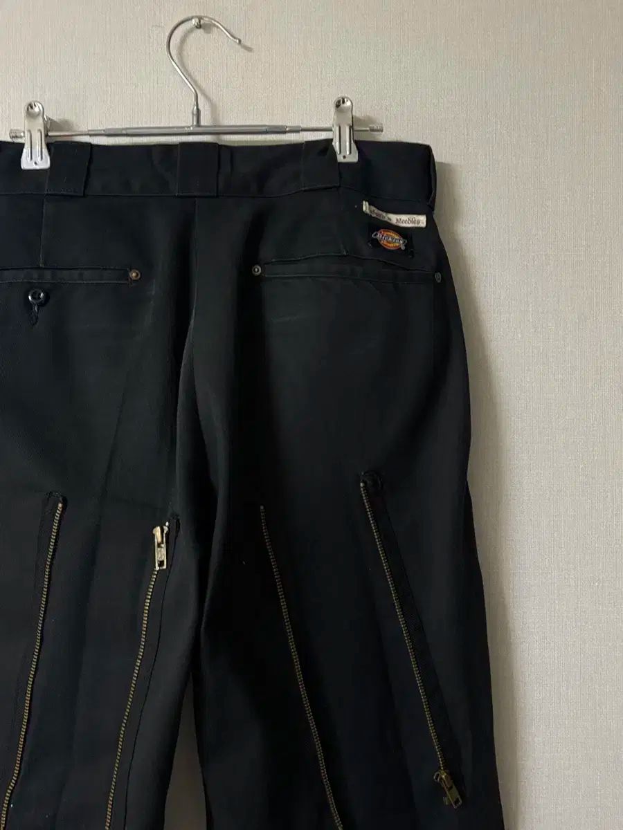 ニードル x DICKIES ディッキーズ 874 パンツ CARILOBEACH_COM