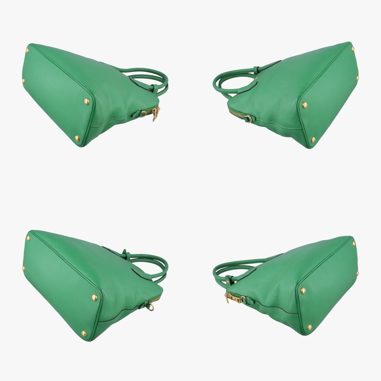 トップ ハンドルグリーンサフィアーノレザーBL0902180