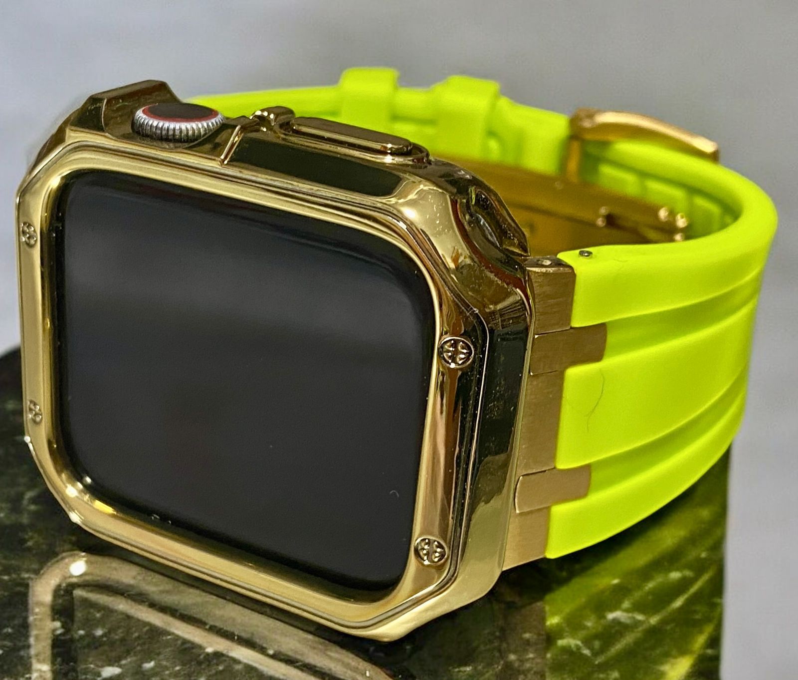 アップルウォッチシームラバーバンドTPUカバーケース38|40|41|42|44|45|49 Apple Watch ウルトラ ultra ベルト 38