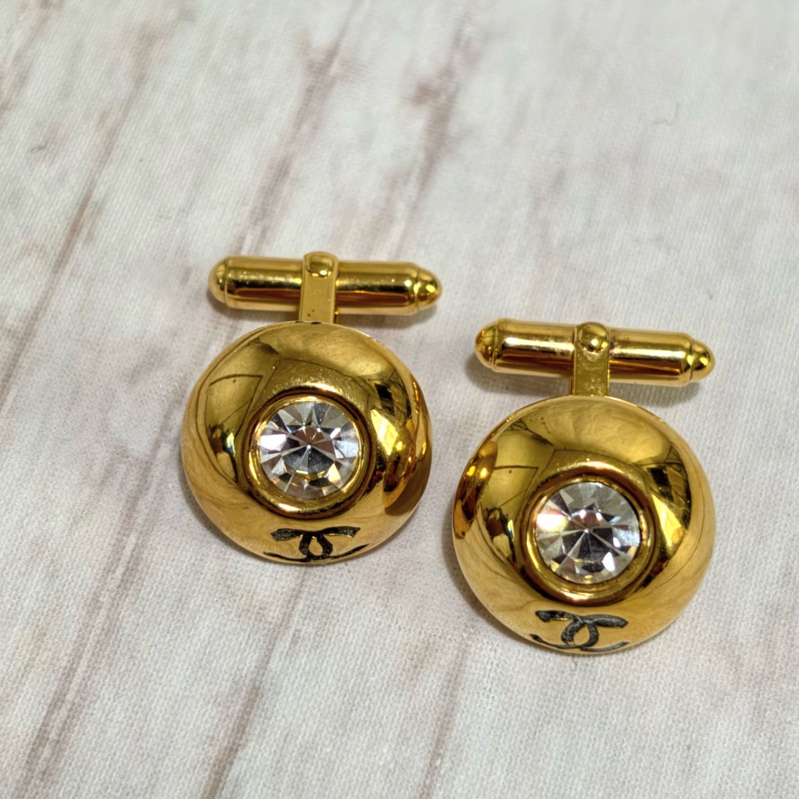 シャネル ココマーク チェーン カフス ゴールドカラー 94A 極美品 シャネル 94A ヴィンテージ トリプルココ ココマーク