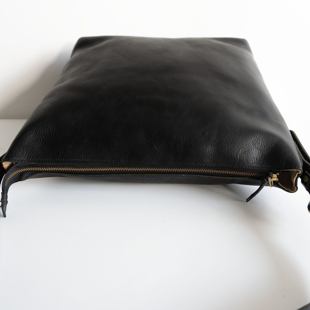 バッグ ブラック