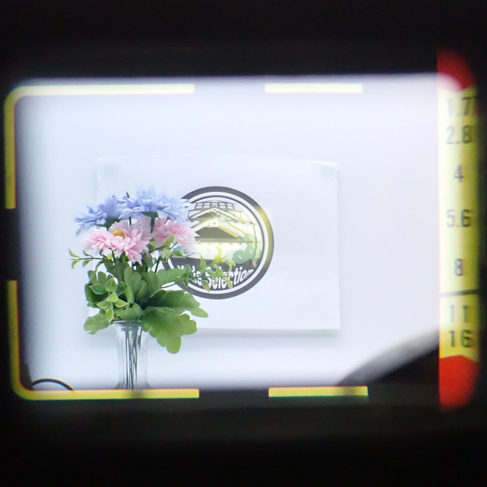 40mm f1.7