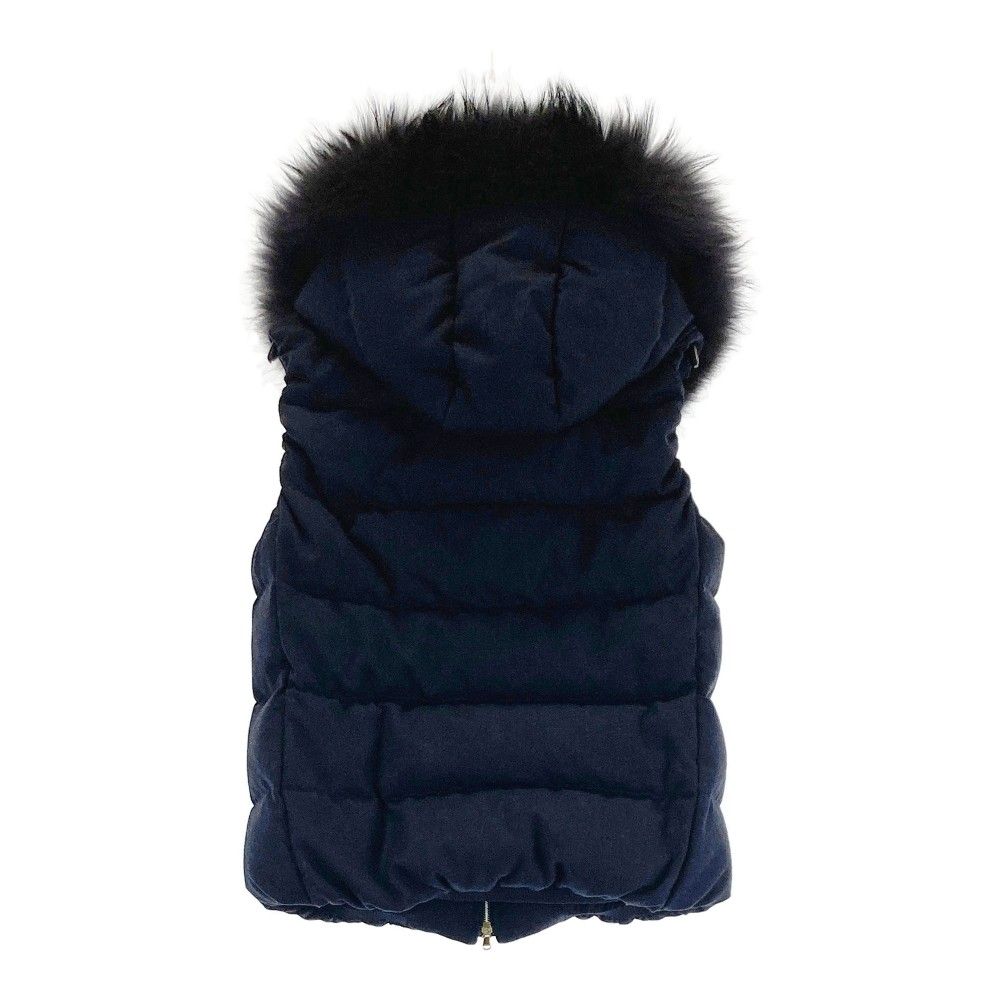 TATRASタトラス　ショートダウンベスト黒ブラック01 LTA18A4572 TATRAS（タトラス）の「TATRAS ショートダウンベスト LTA18A4572