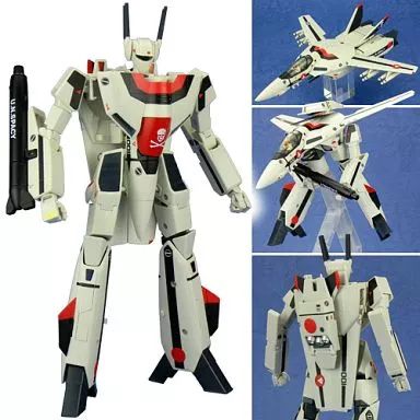 【中古】1/60マクロスVF-1S一条輝withスーパー&ストライクパーツプラス Amazon.co.jp: 1/60 マクロス 完全変形 VF-1J 一条輝機 with スーパー