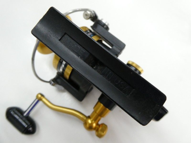  ペン 5500 SS グラファイト 03- スピニングリール リール