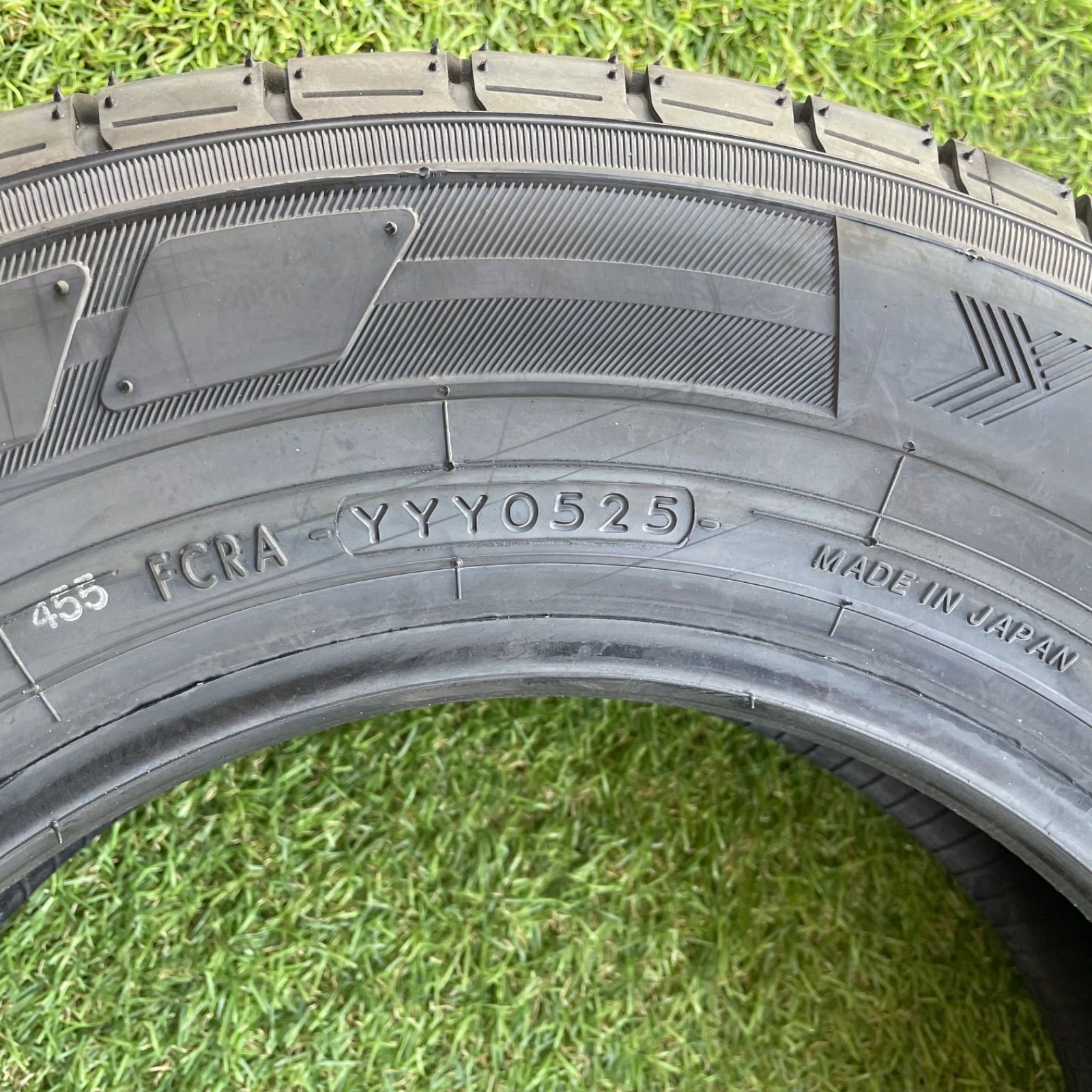 美 品】SUZUKI スズキ エブリイジョイン純正タイヤ YOKOHAMA 145/80R12 