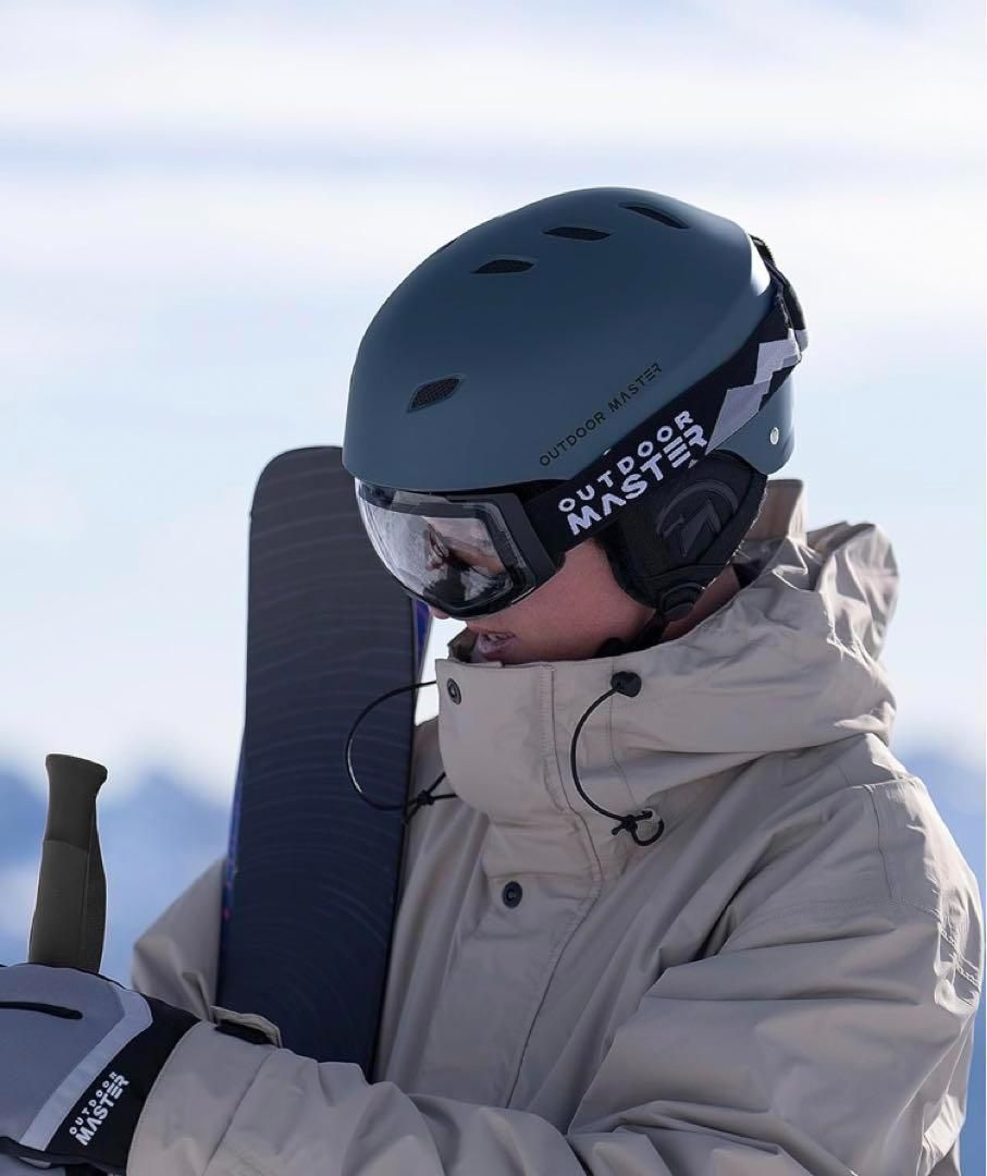 【新品未開封】OUTDOOR MASTER スキースノボ　ゴーグル付きヘルメット Amazon | OUTDOORMASTER スキー ヘルメット ゴーグル付き