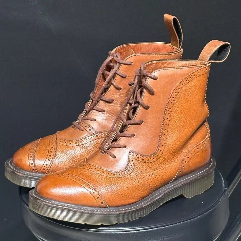 DR. MARTENS ドクターマーチン デルフィン ウイングチップ ブーツ Made in uk