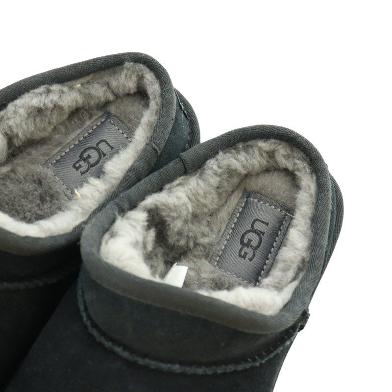 UGG 24cm CLASSIC SLIPPER 黒FRAMeWORK