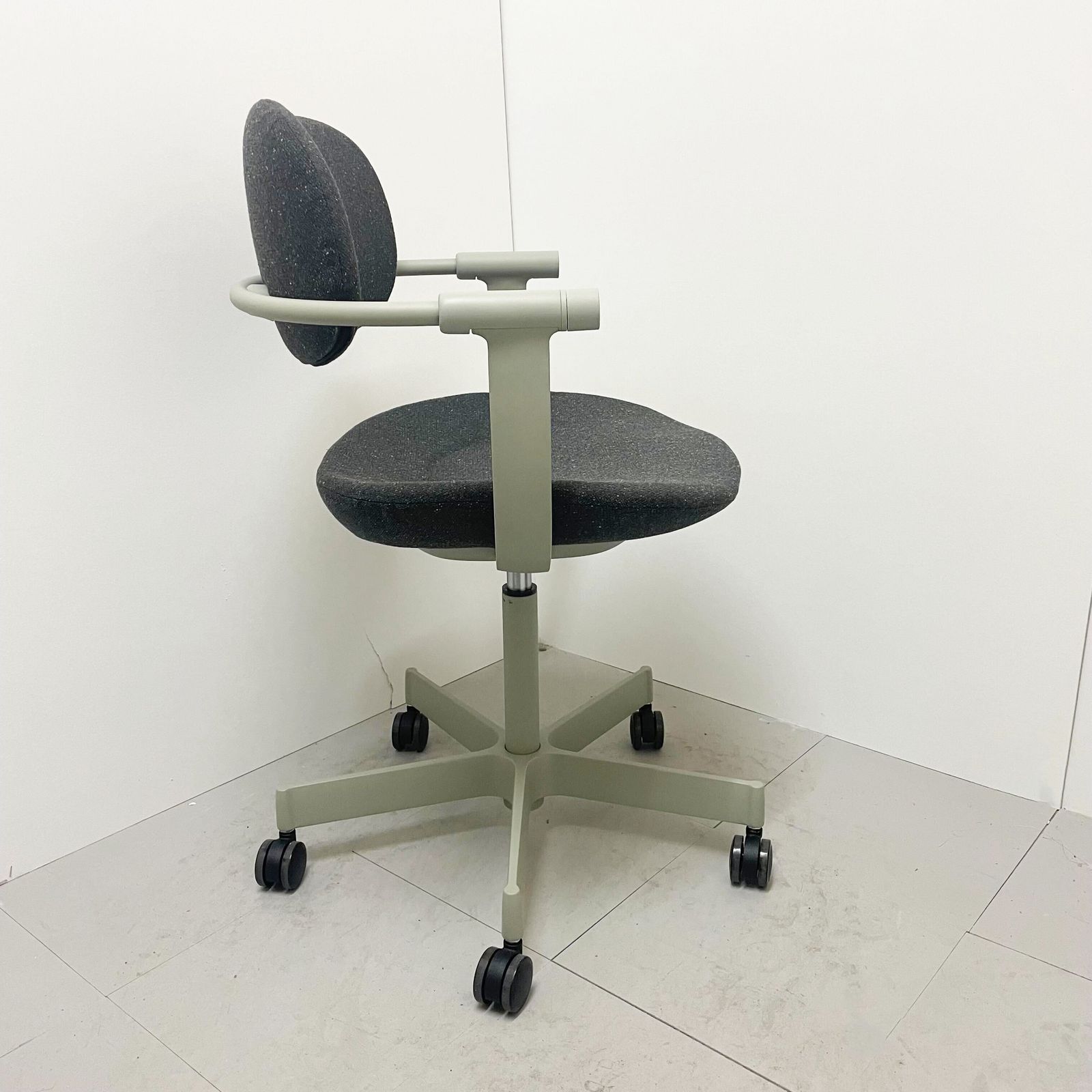 中古 vertebra03 バーテブラ 中古 中古S美品 vertebra03 バーテブラ03
