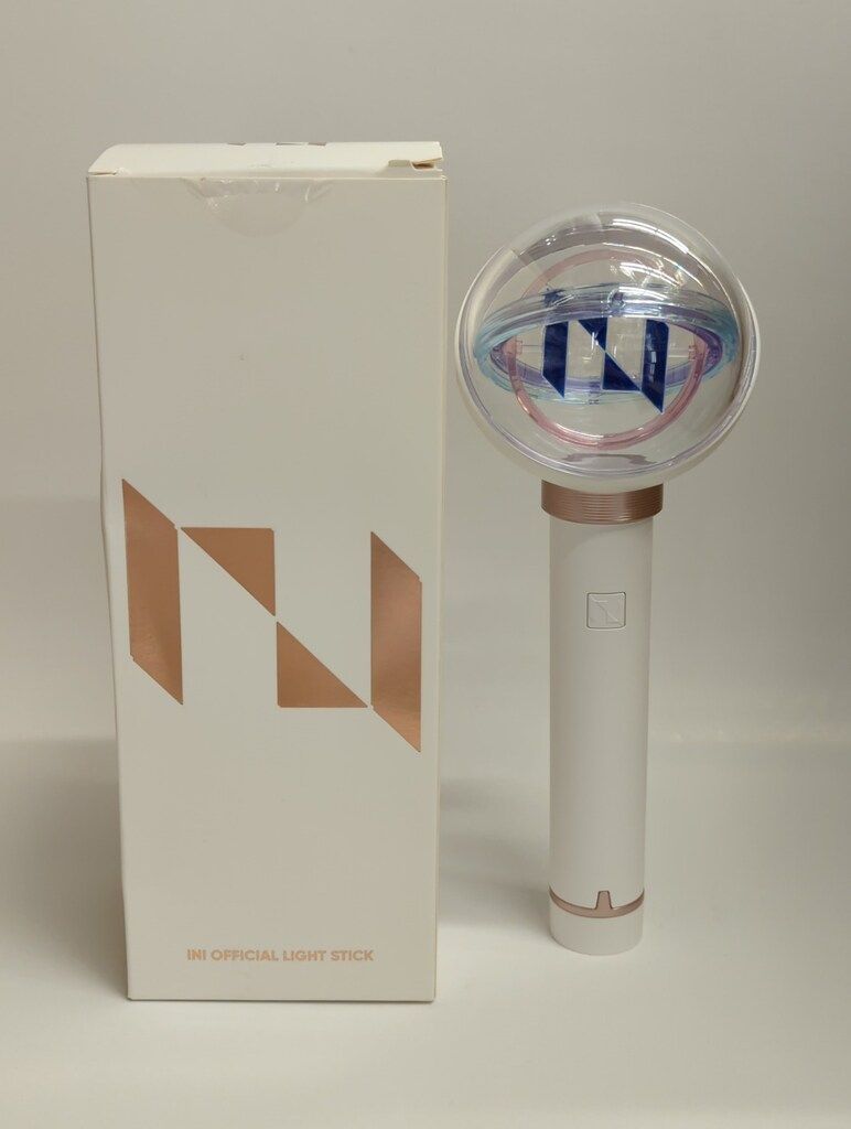 INI OFFICIAL LIGHT KEYRING INI OFFICIAL LIGHT KEYRING INI OFFICIAL LIGHT STICK ホワイト 商品