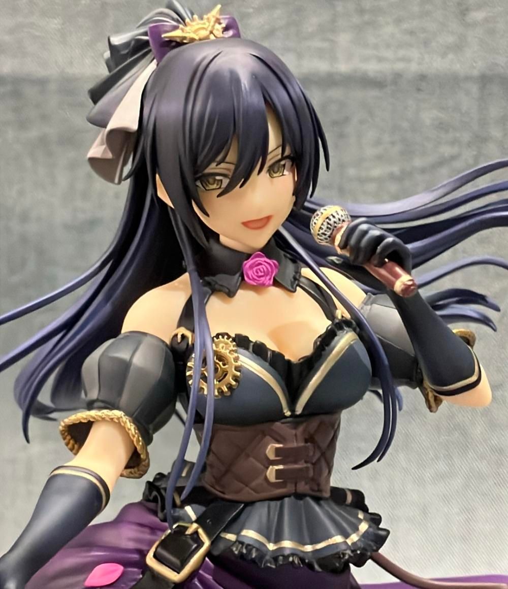 美品 アイドルマスターシャイニーカラーズ フィギュア