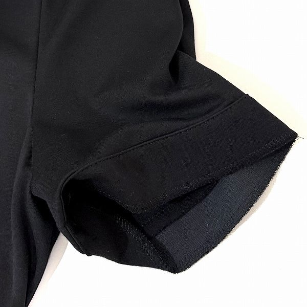 半袖 花モチーフ