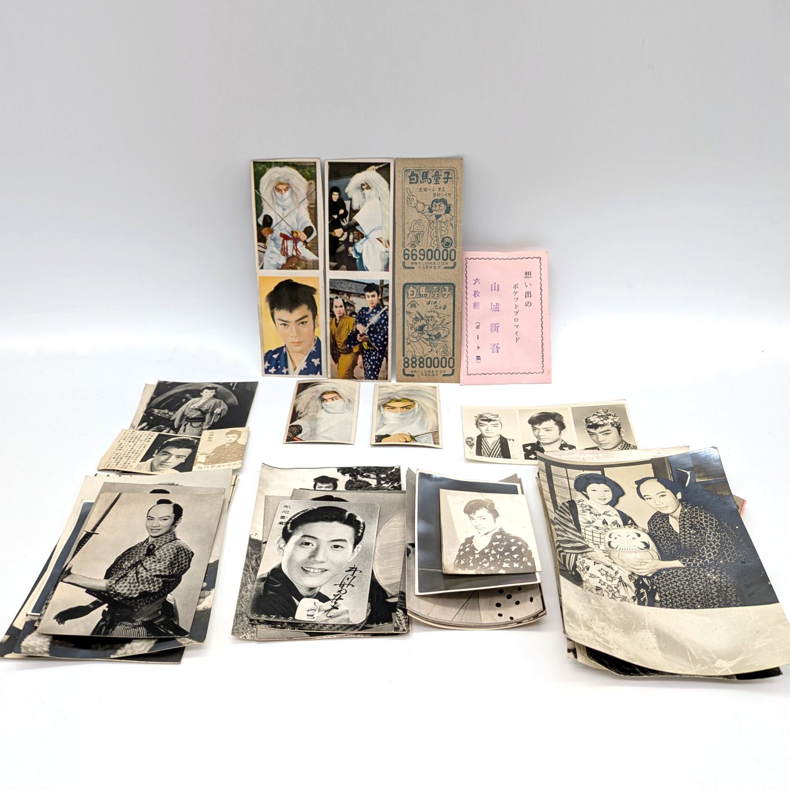 昭和レトロ　ブロマイド82枚 昭和スター・ブロマイド・メンコ・雑誌切り抜き・46枚まとめ売り