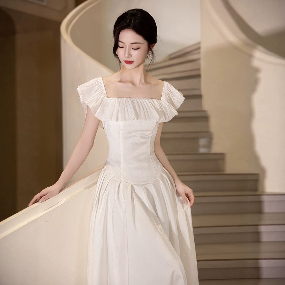 kana オケージョンドレス　結婚式　パーティードレス Kana ドレス シック フラワー刺繍 パーティー 結婚式 お呼ばれ