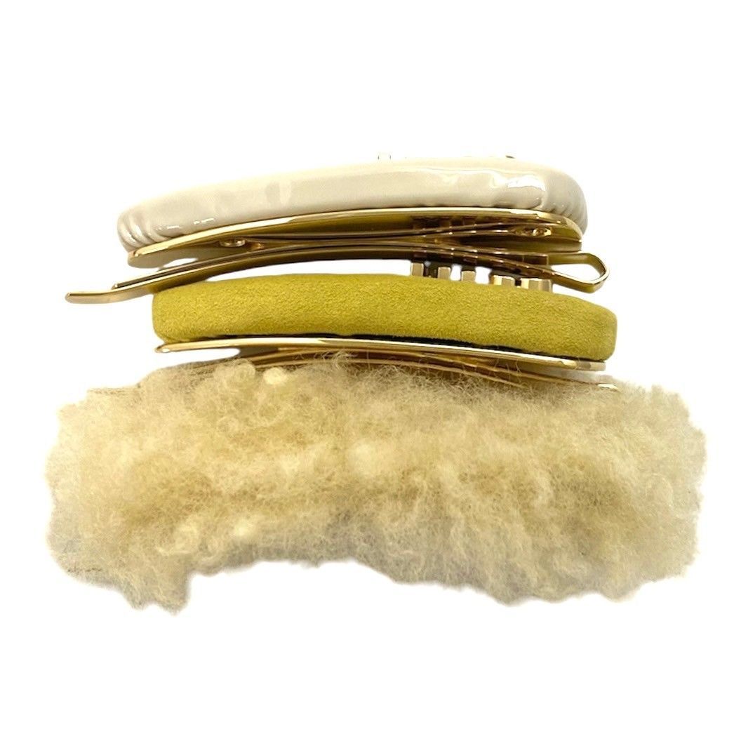 miu miu】5IF188 レザー スエード シアリング ヘアクリップ セット