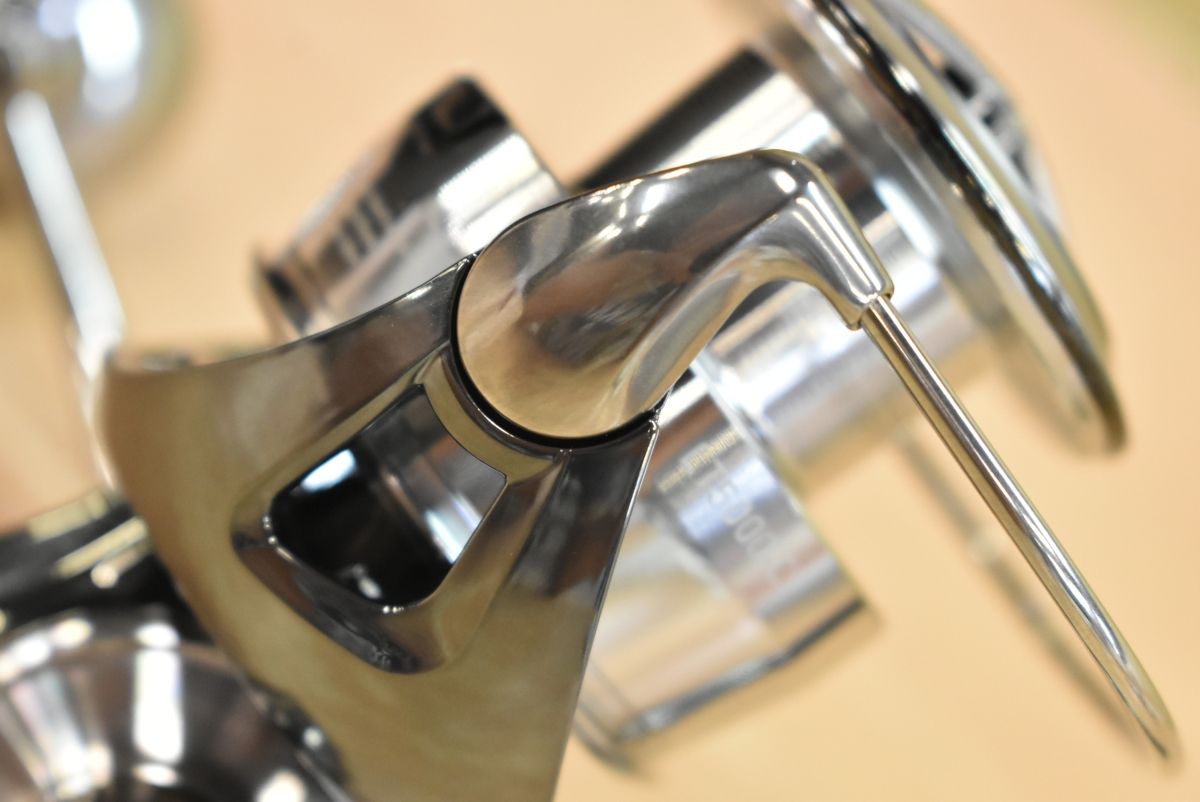 スピニングリール