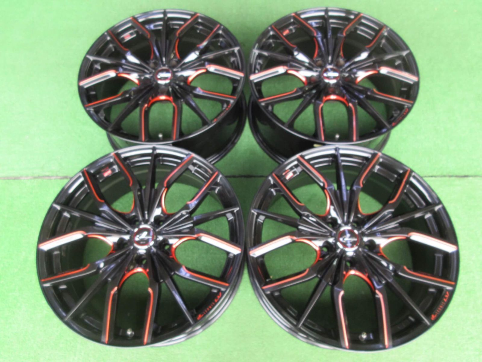 限定セール，人気セール】 ウェッズ レオニス LV 17インチ 215