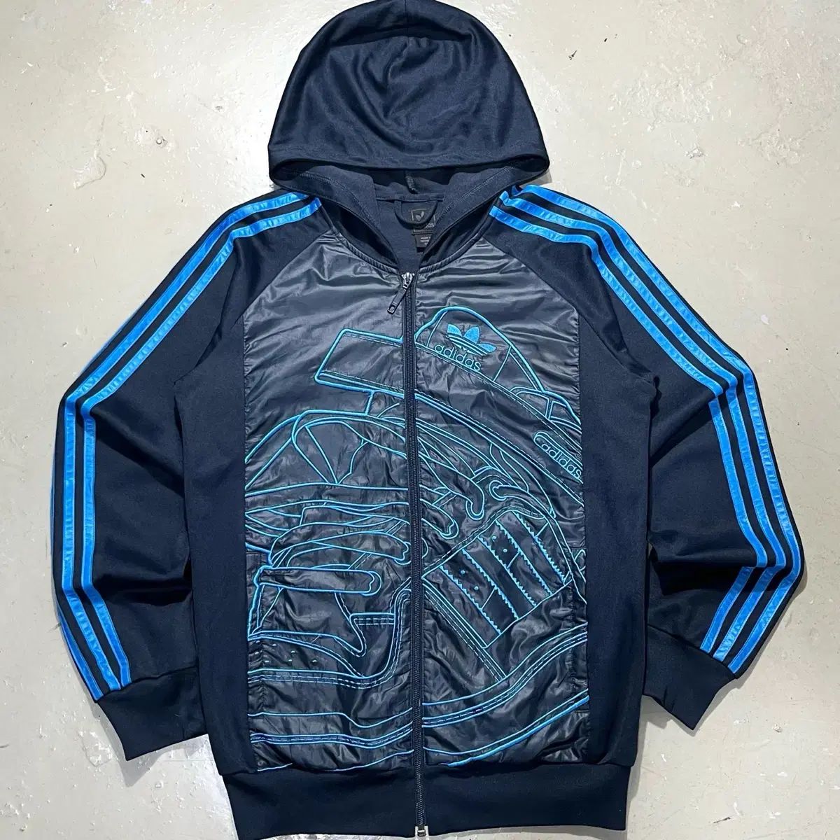 adidas(アディダス) フォーラム フード トラックトップス