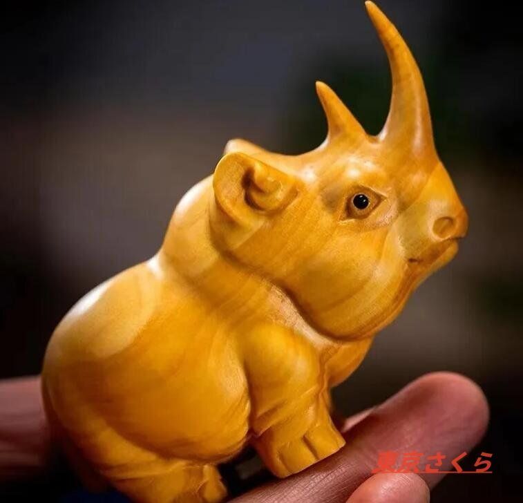 黄楊木 木彫りサイ カバ. 象 置物 黄楊木木彫りサイ、カバ、象 - メルカリ