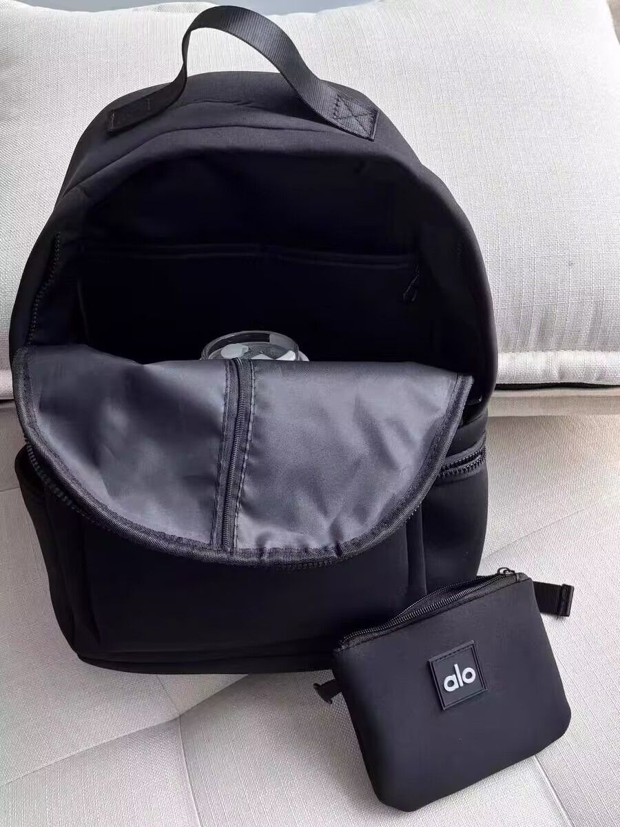 新品未使用 alo yoga バックパック Backpack アローヨガ